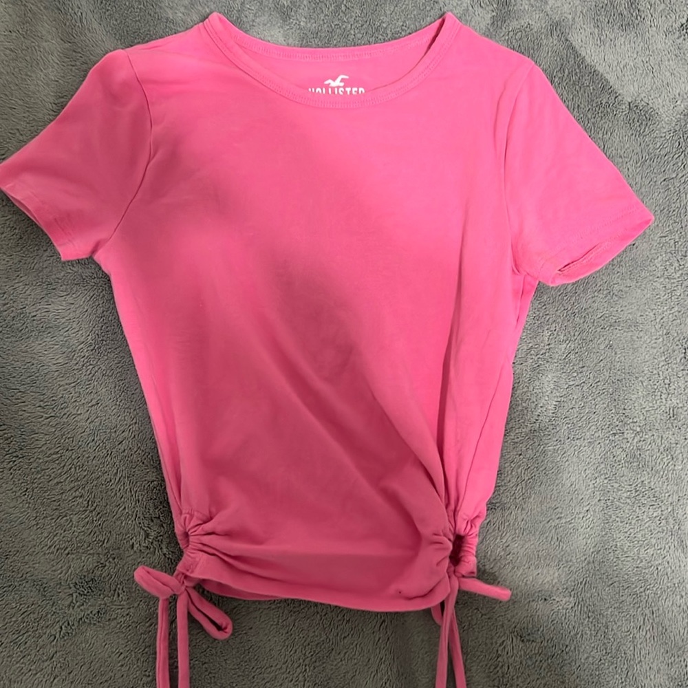 Hollister Baby Tee